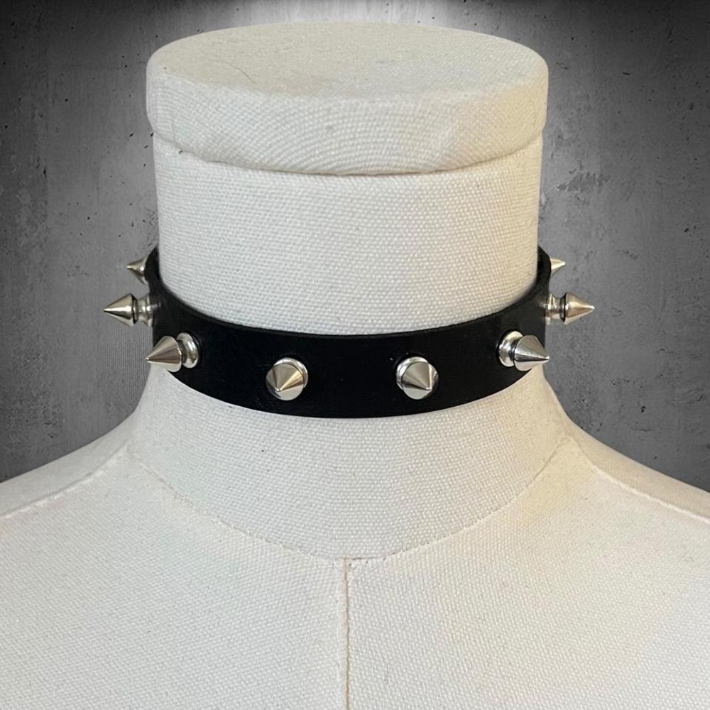 Punk Rivet Spiked Choker Black PU Leather Gothic Collar Necklace